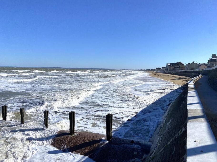 L'Appart' Du Bord De Mer 150M De La Plage Lion sur Mer Bagian luar foto